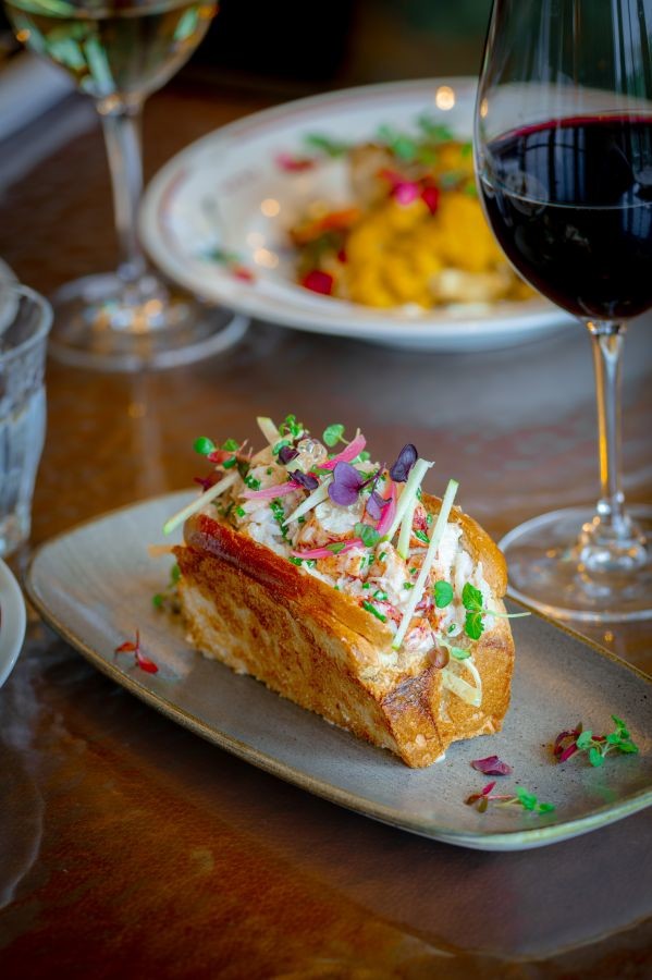 Signature Lobster Roll and wine pairing